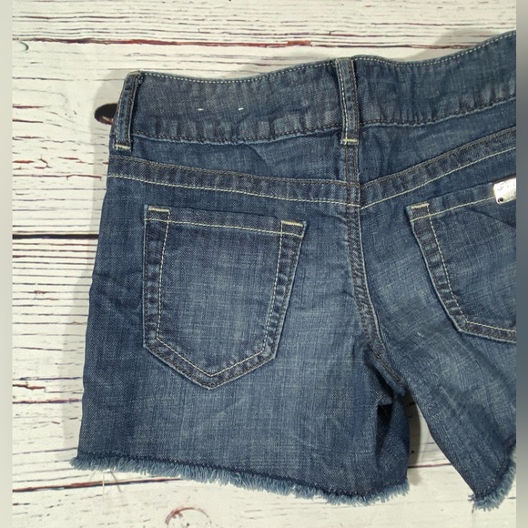 Guess Womens Jean Shorts Size 24 Denim Raw Hem Cut Off 4” Inseam Low Rise Blue - Picture 8 of 11